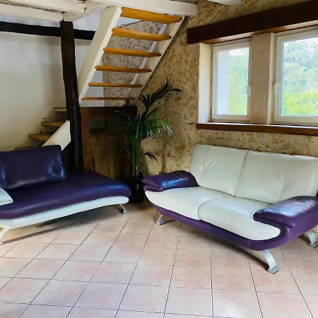 Hébergement de vacances Maison En Pierre à La Campagne En Périgord Dordogne